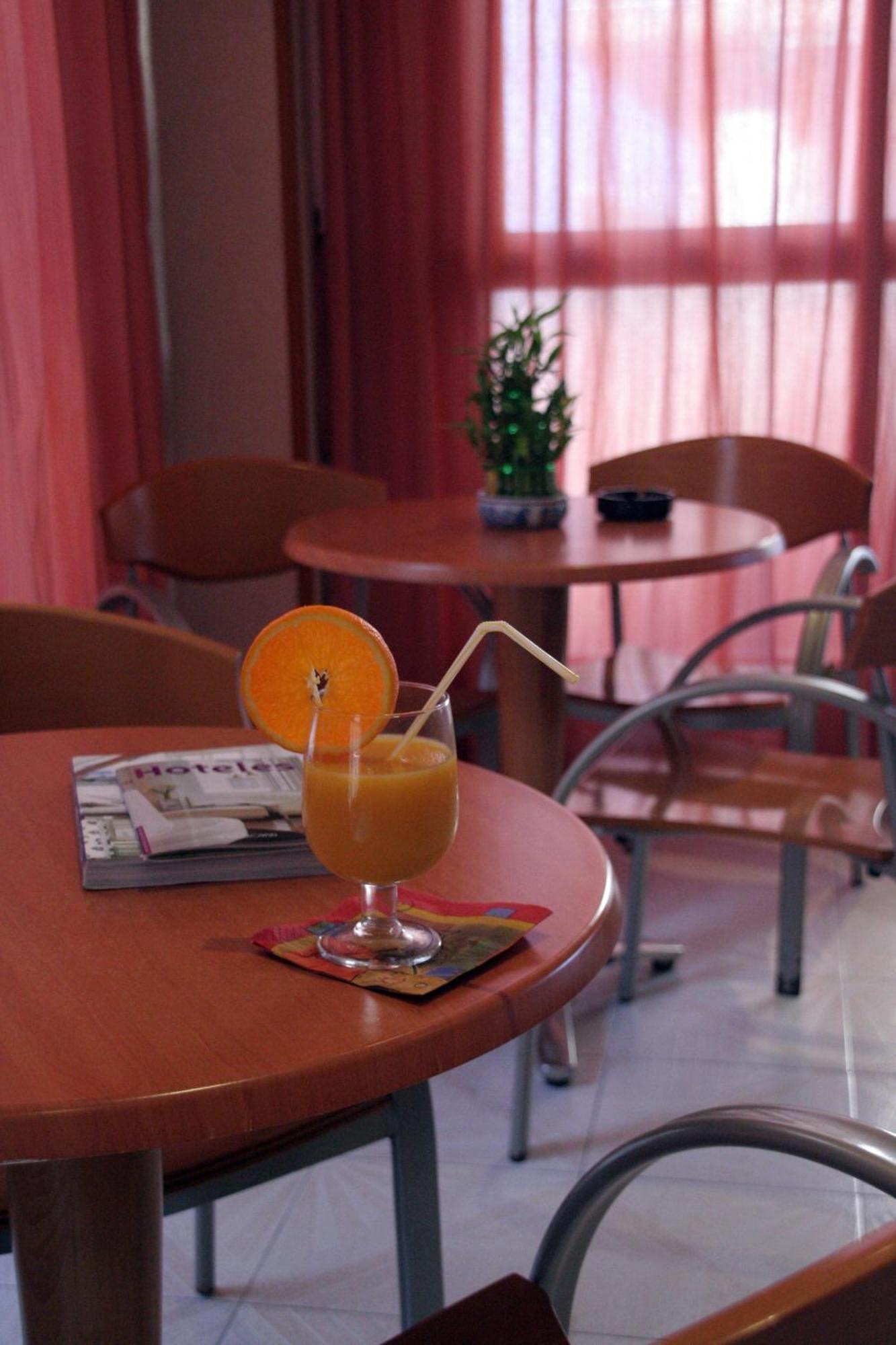 Hotel Levante Guardamar del Segura Buitenkant foto